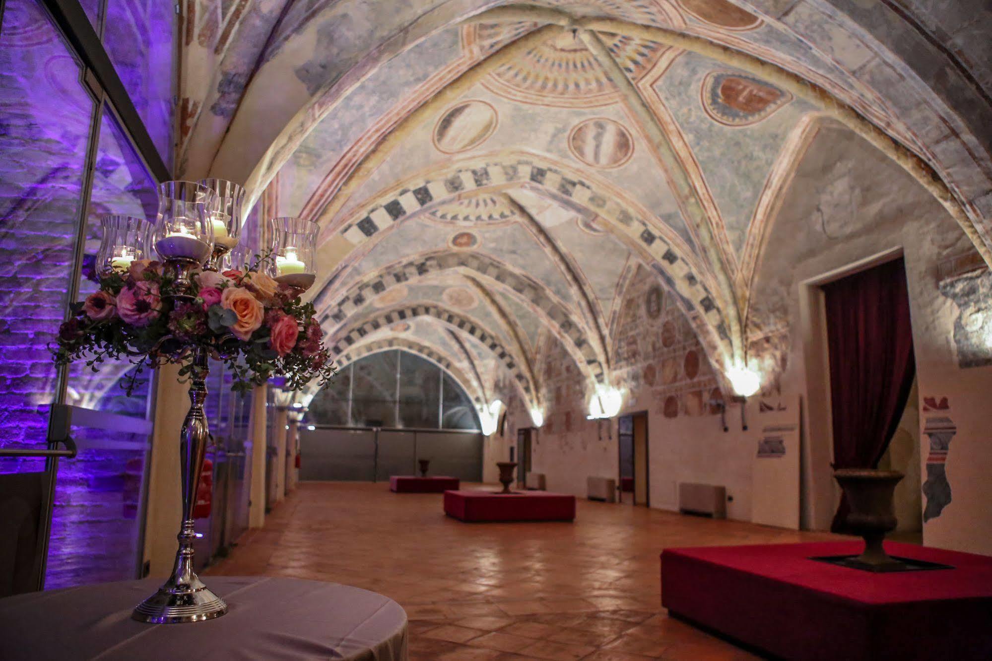 Готель Castello Visconteo Кассано-д'Адда Екстер'єр фото