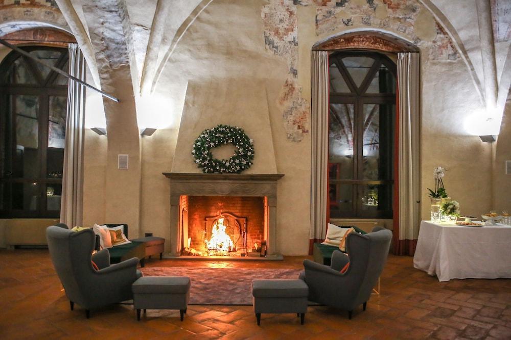 Готель Castello Visconteo Кассано-д'Адда Екстер'єр фото